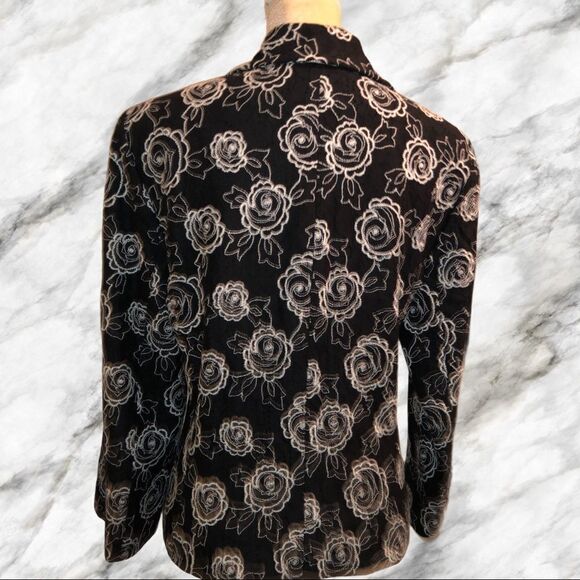 Josephine Chaus! Black embroidered blazer - Picture 5 of 9